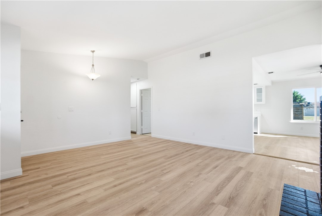 21011 Ponca Road Apple Valley, CA 92308 - Photo 6 of 26