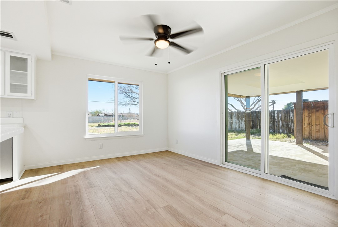 21011 Ponca Road Apple Valley, CA 92308 - Photo 7 of 26