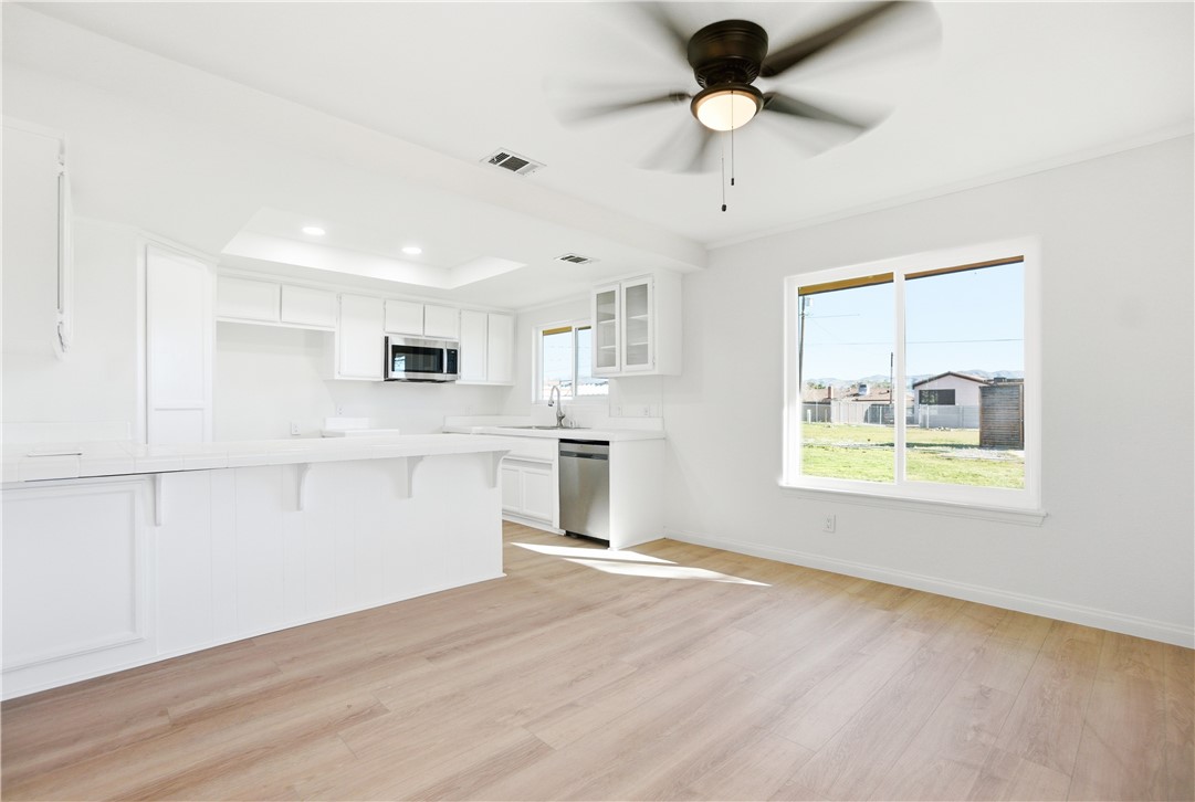 21011 Ponca Road Apple Valley, CA 92308 - Photo 8 of 26