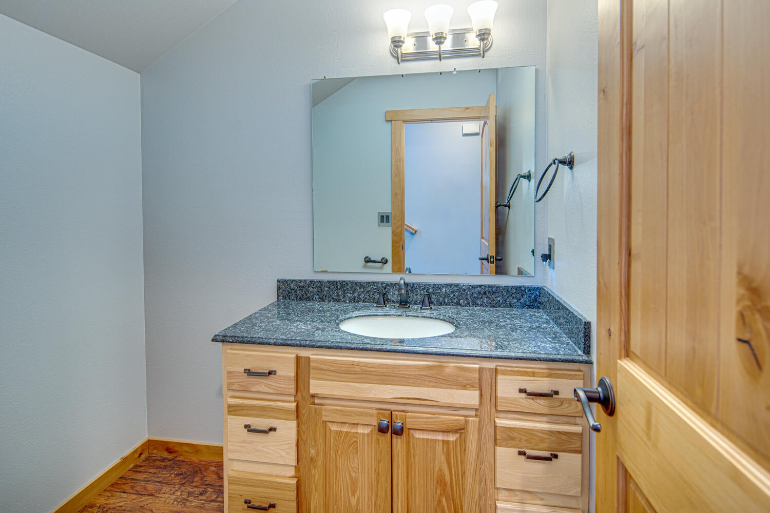 3397 Northeast Stonebrook Loop Bend, OR 97701 - Photo 16 of 35 Main floor guest bath