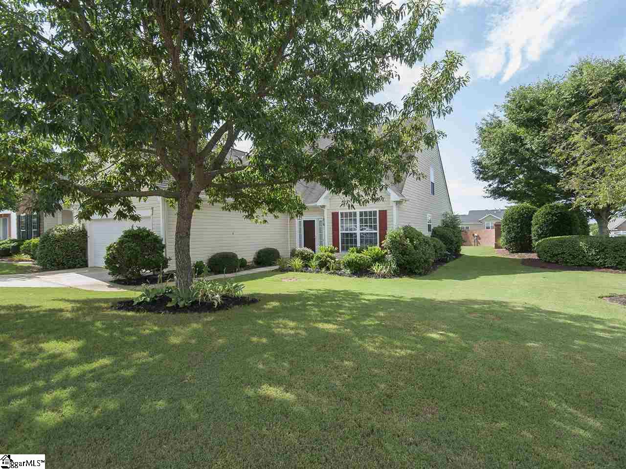 800 Medora Drive Greer, SC 29650 - Photo 2 of 36 Gallery Image 2
