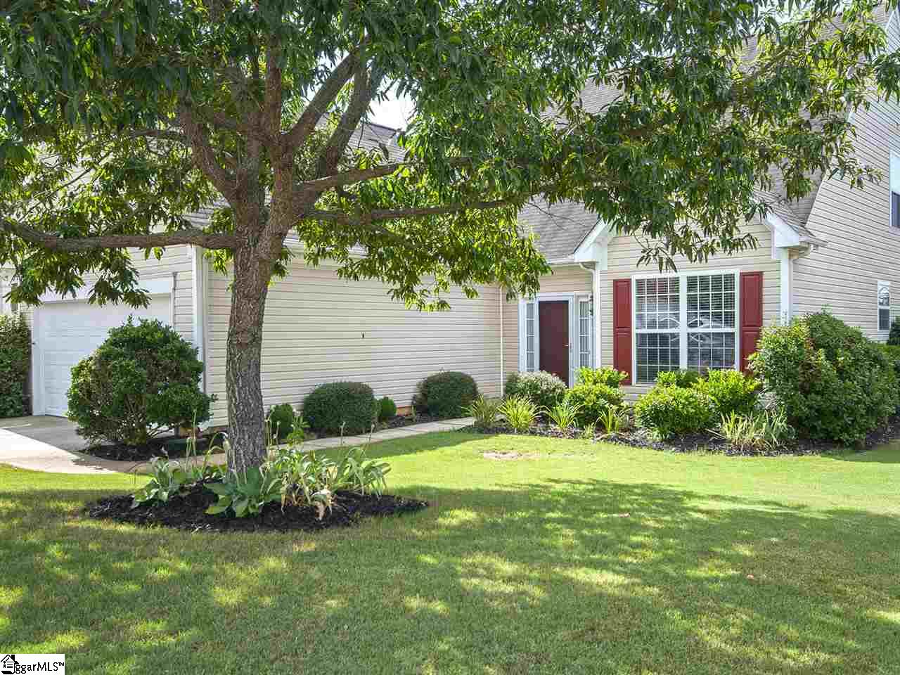 800 Medora Drive Greer, SC 29650 - Photo 3 of 36 Gallery Image 3