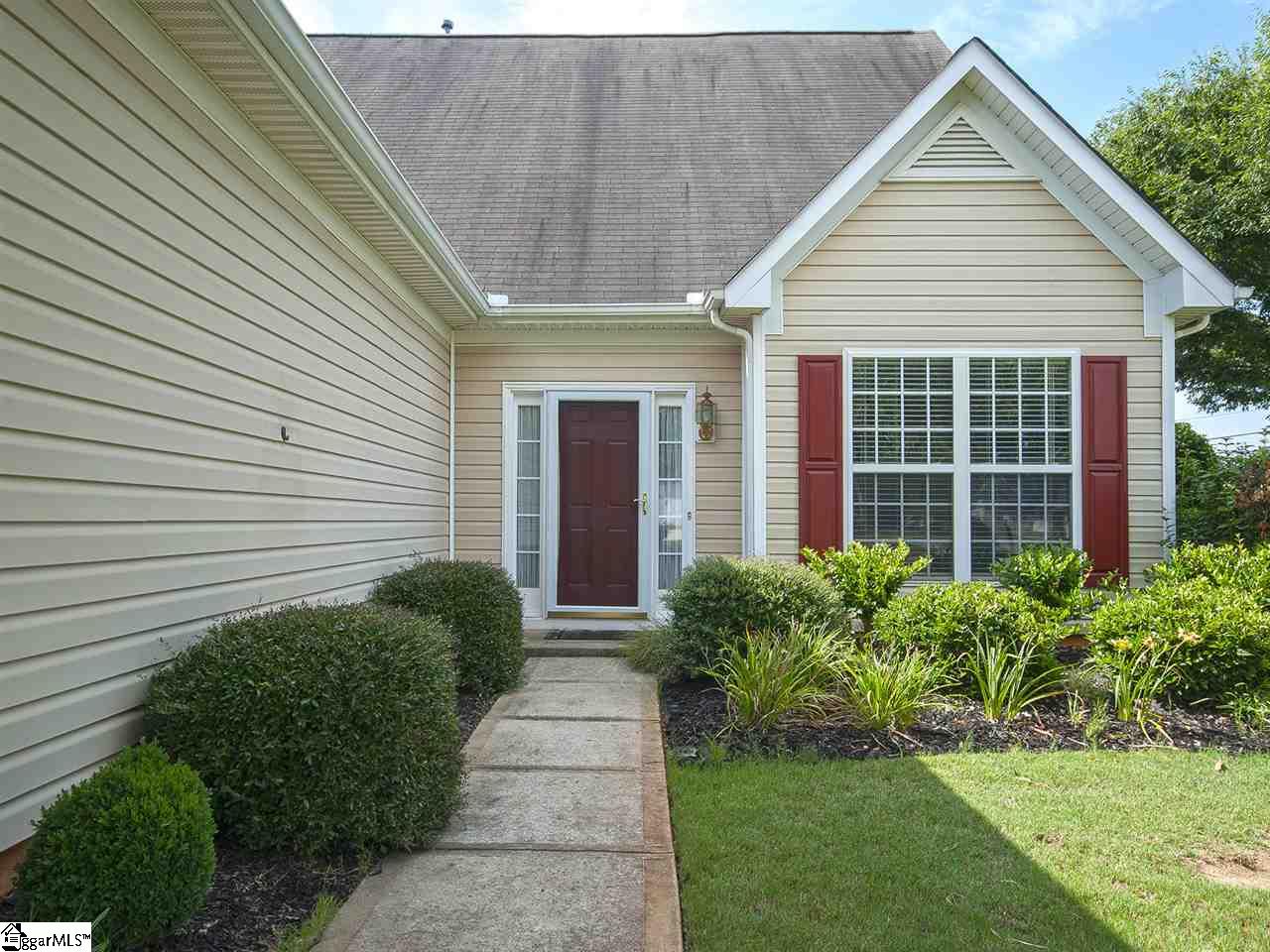 800 Medora Drive Greer, SC 29650 - Photo 4 of 36 Gallery Image 4