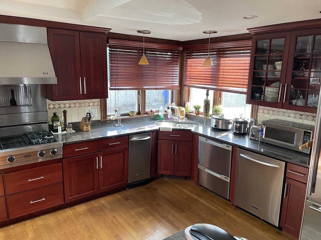 19 Brae Burn Road Milton, MA 02186 - Photo 2 of 3 Gallery Image 2