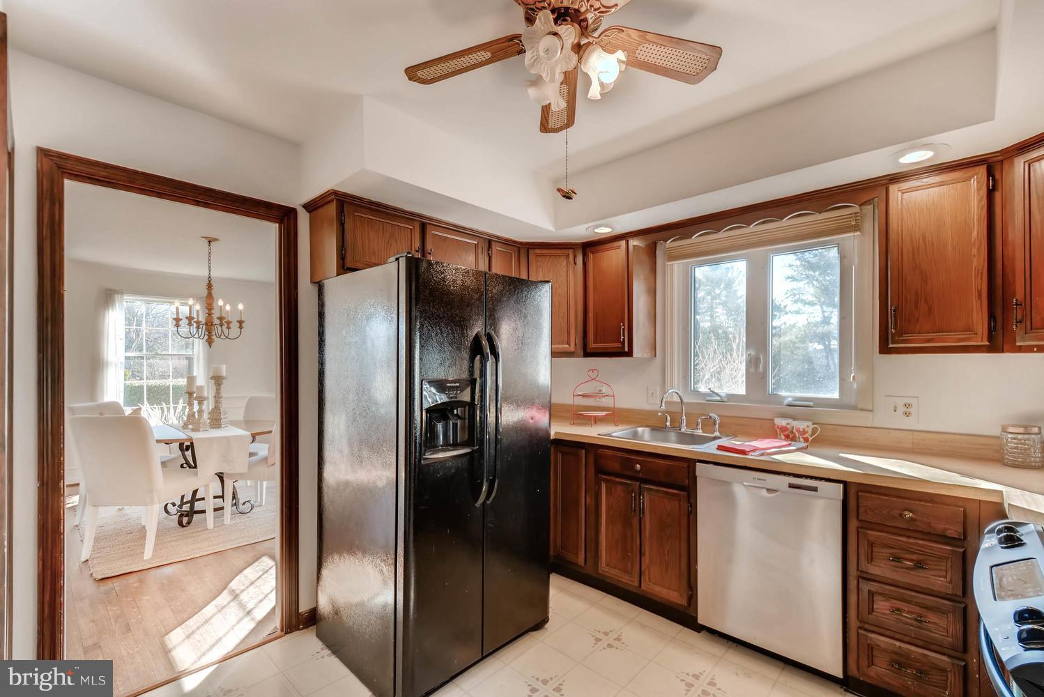 3222 Suffolk Lane Fallston, MD 21047 - Photo 10 of 30 Kitchen