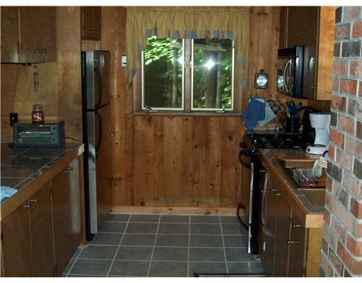 16 Spruce Road Beaver Cove, ME 04441 - Photo 5 of 9 Kitchen.