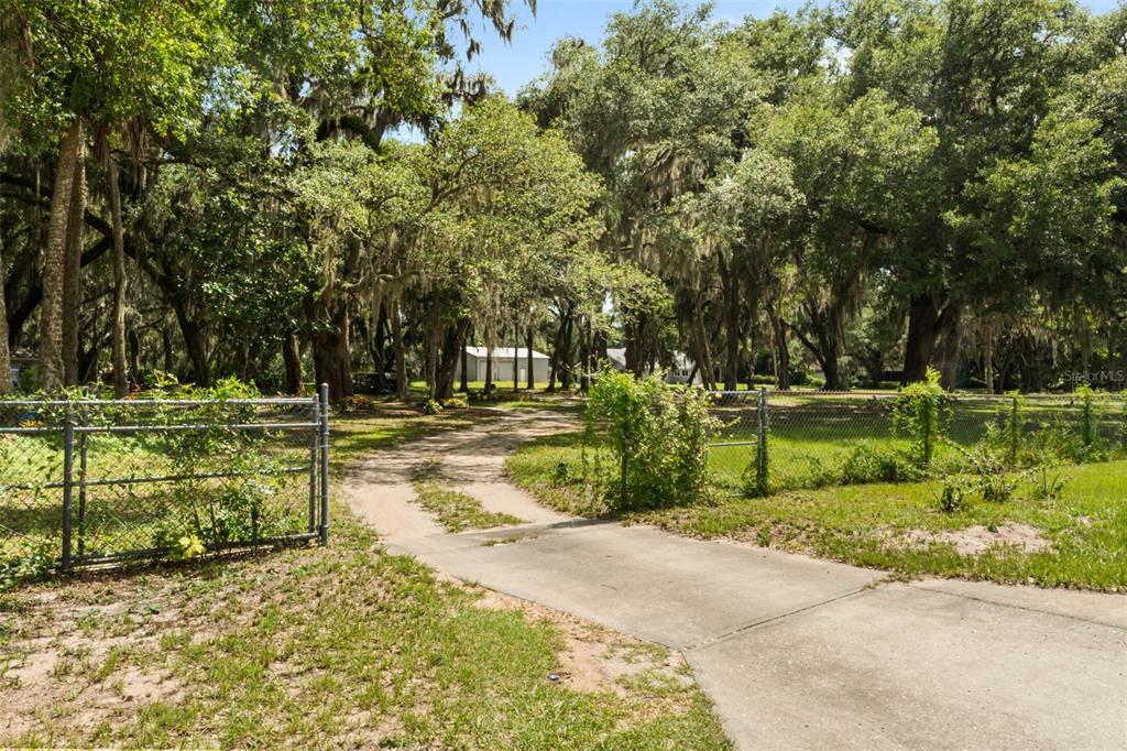 7938 Jacksons River Road Leesburg, FL 34788 - Photo 5 of 43
