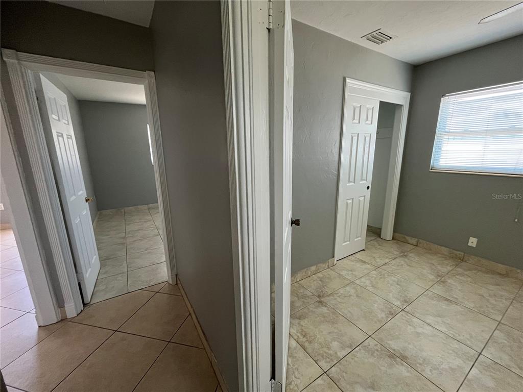 2154 Inner Cass Circle Sarasota, FL 34231 - Photo 21 of 28