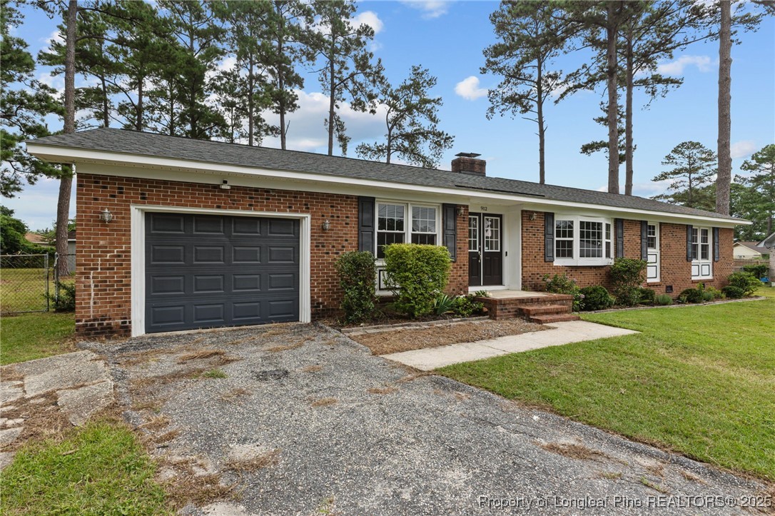 912 Ruton Court Fayetteville, NC 28303 - Photo 3 of 41 Gallery Image 3
