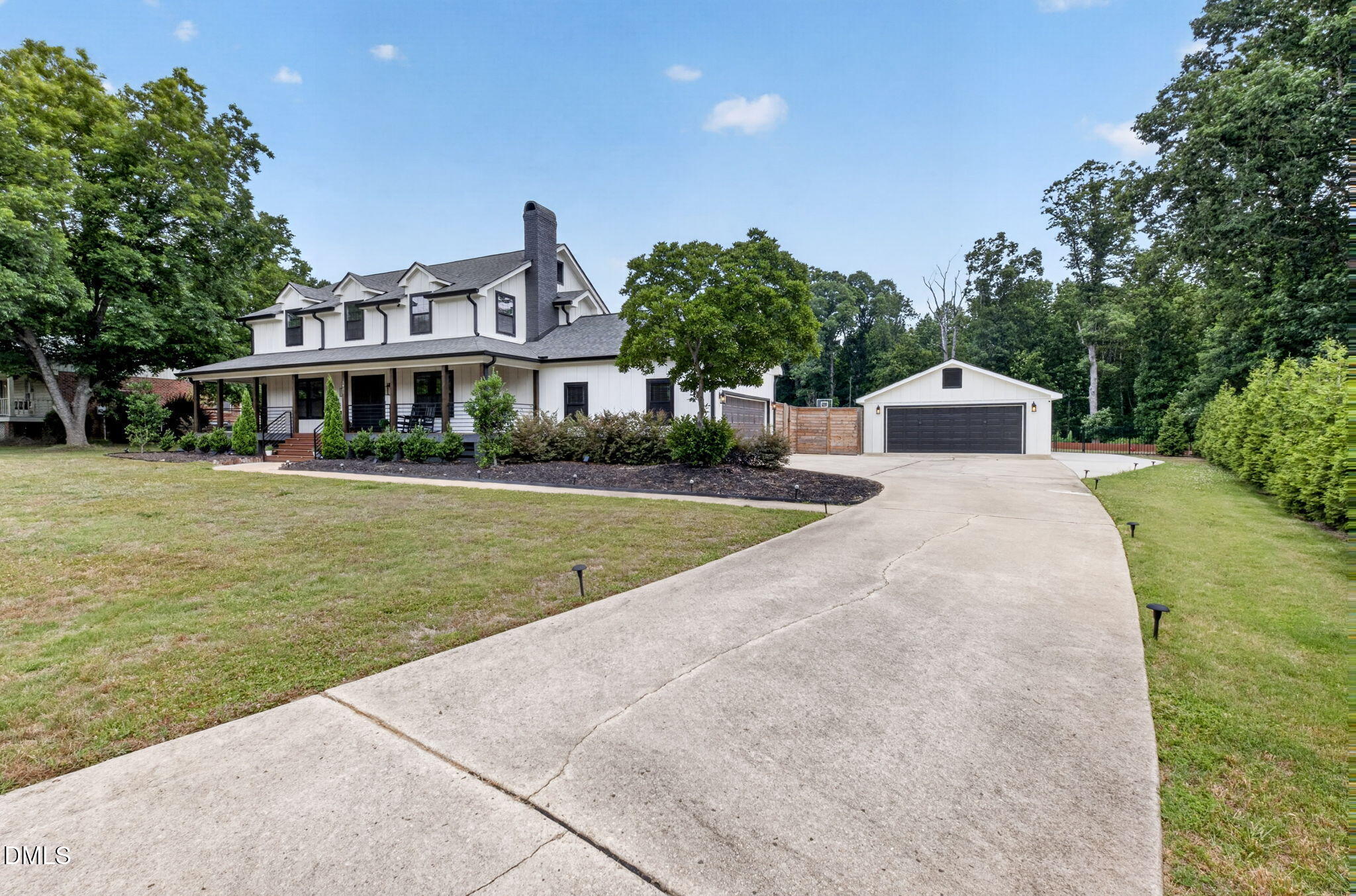 3908 Inland Court Raleigh, NC 27606 - Photo 3 of 56