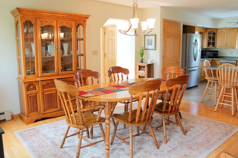 530 Ridge Road Monmouth, ME 04259 - Photo 20 of 42 20.diningroom