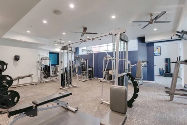 $1,695 | 3660 Richmond Avenue, Unit 322, Houston, TX 77046