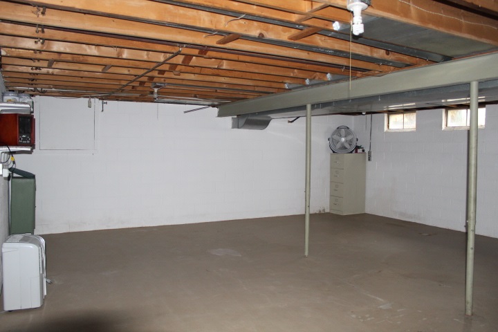 6466 North Oak Road Davison, MI 48423 - Photo 17 of 27 Gallery Image 17