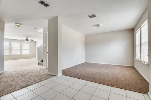 $295,000 | 213 Balsam Grove Circle, DeSoto, TX 75115