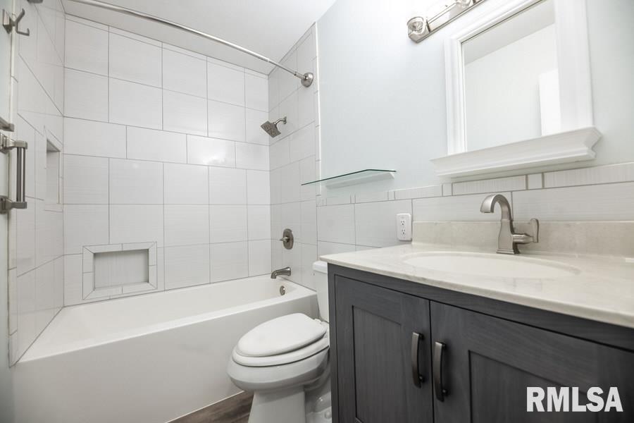 6142 North Hamilton Road Peoria, IL 61614 - Photo 26 of 49 Gallery Image 26