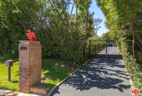 $14,995,000 | 9419 Sunset Boulevard, Beverly Hills, CA 90210