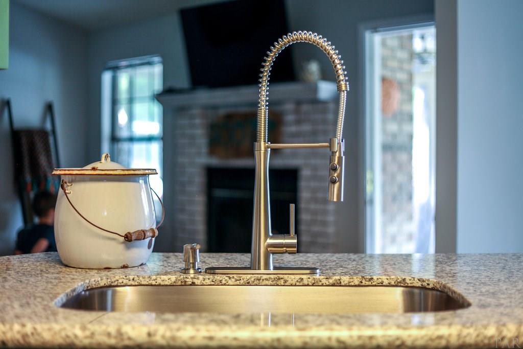 2950 Stefani Road Cantonment, FL 32533 - Photo 17 of 49 Under-mounted deep sink