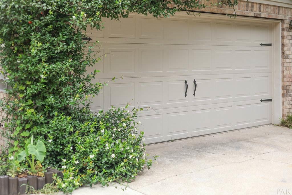 2950 Stefani Road Cantonment, FL 32533 - Photo 48 of 49 2 car garage
