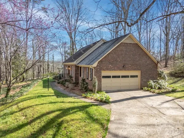 $400,000 | 277 Forest Hills Circle, Rutherfordton, NC 28139