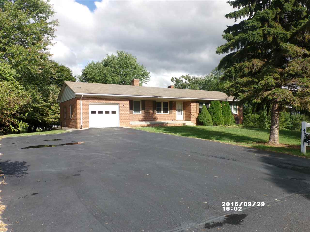 79 Chestnut Ridge Road Staunton, VA 24401 - Photo 2 of 24 a view of a house with a street