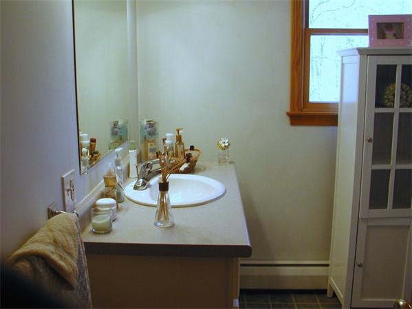 740 Main Road Westport, MA 02790 - Photo 15 of 17 Gallery Image 15