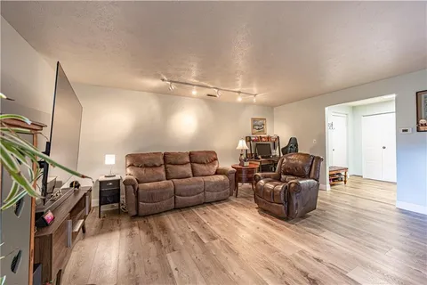 $200,000 | 7509 Penn Bridge Court, Pittsburgh, PA 15221