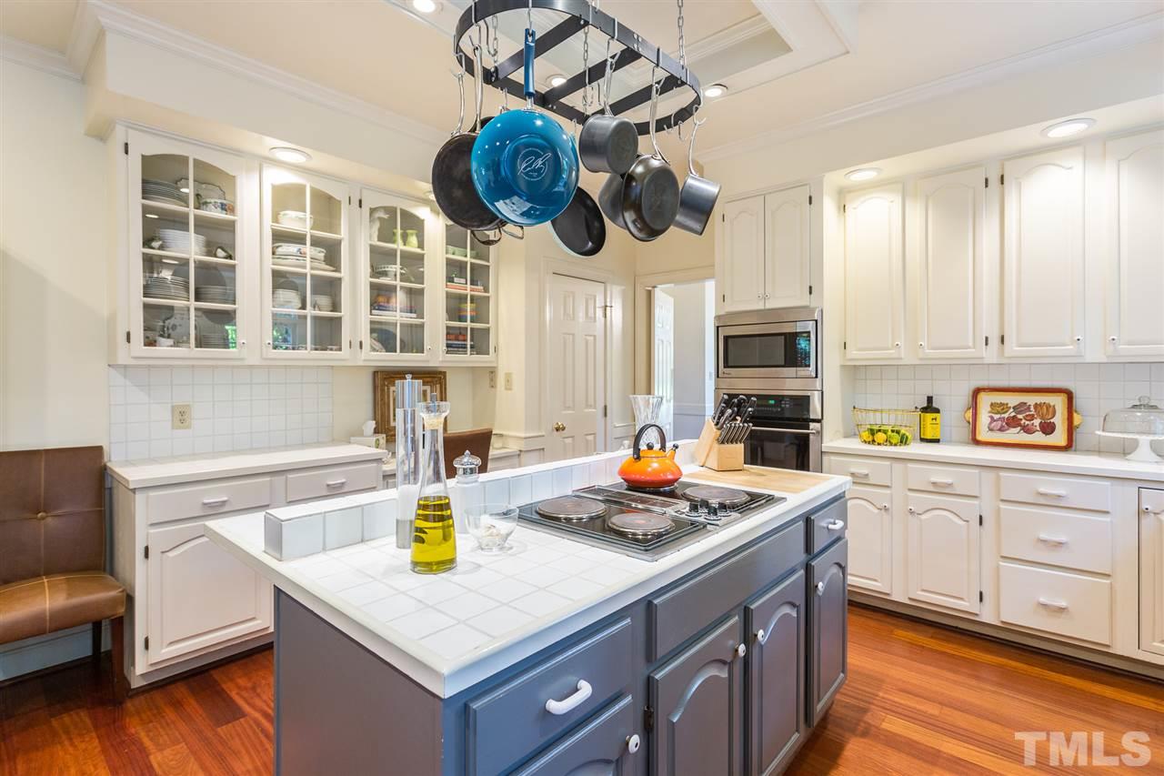 8914 Honeycutt Road Raleigh, NC 27615 - Photo 11 of 30
