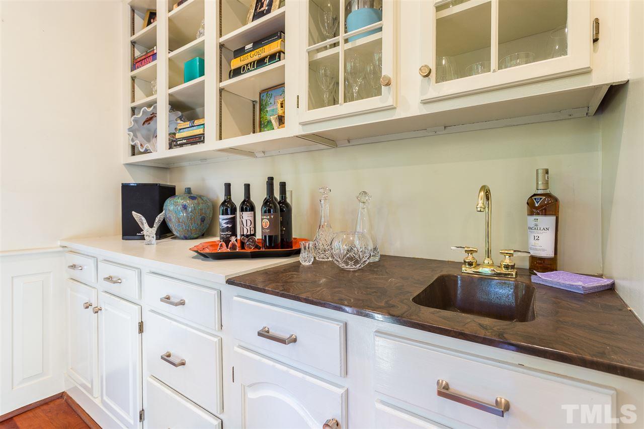 8914 Honeycutt Road Raleigh, NC 27615 - Photo 12 of 30
