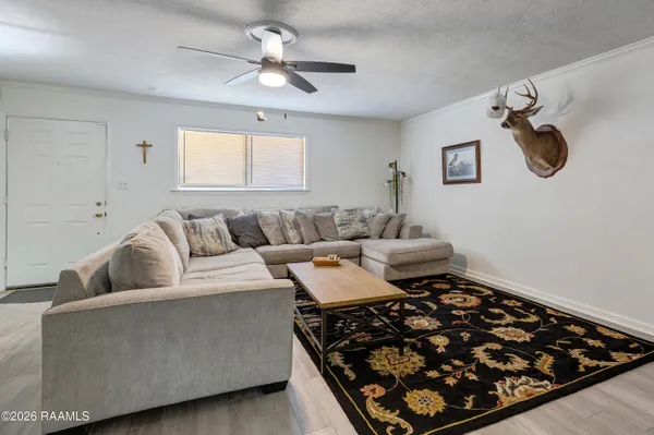 $156,000 | 110 W Bayou, Unit 302, Lafayette, LA 70503