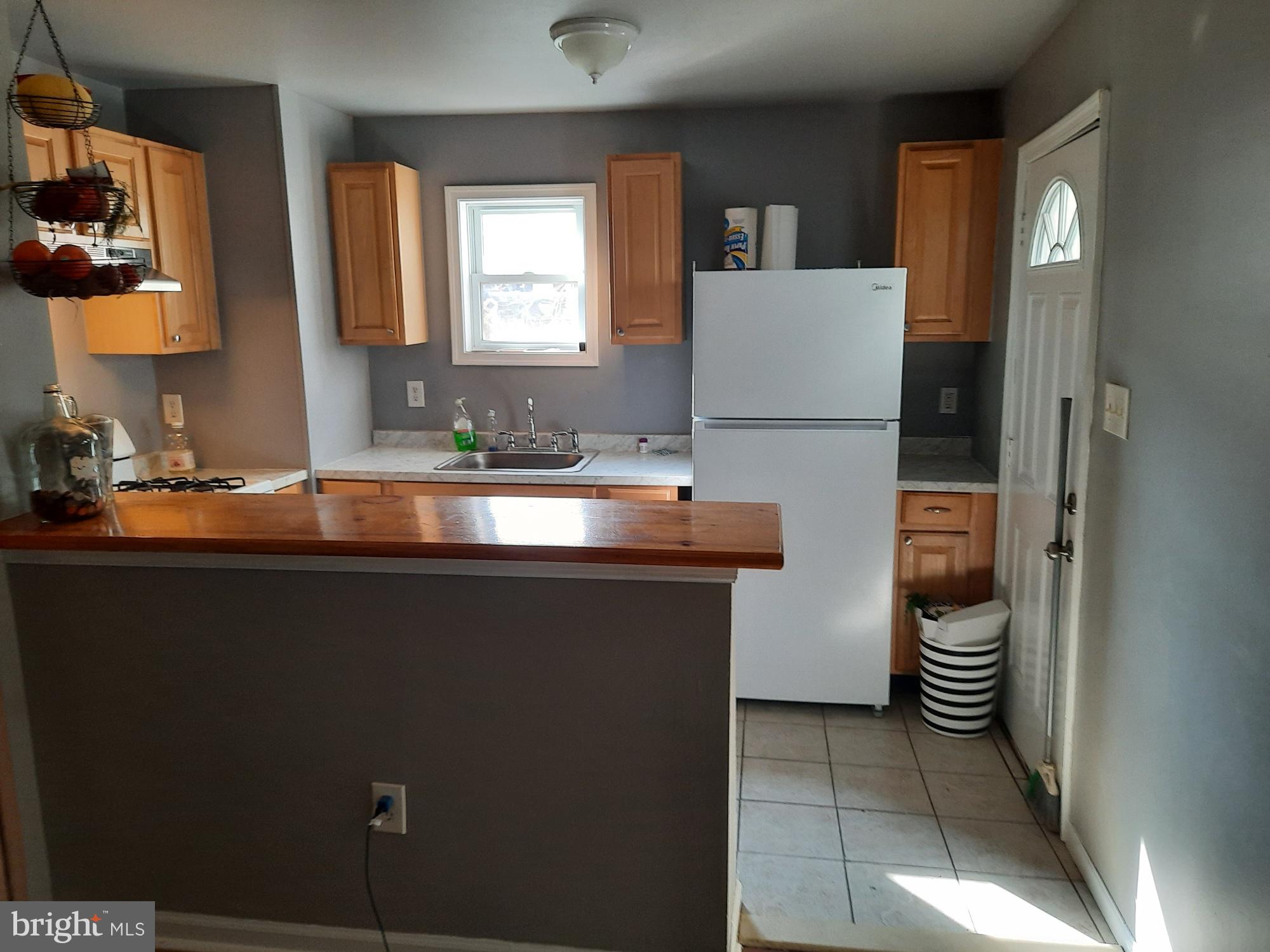 336 Ridgeway Street Gloucester City, NJ 08030 - Photo 2 of 16
