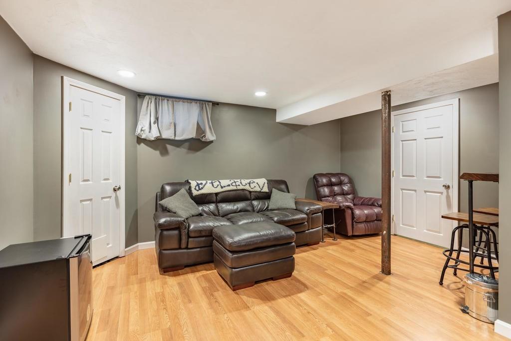 7 Burroughs Road North Reading, MA 01864 - Photo 20 of 29 Gallery Image 20
