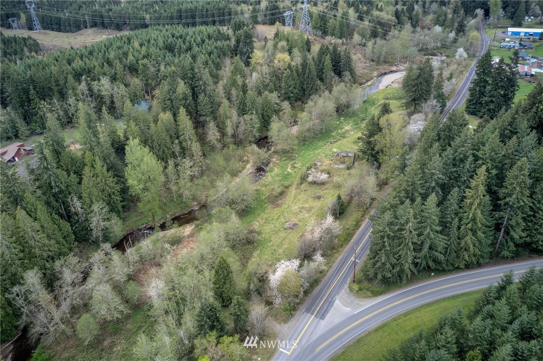 27802 Johns Road East Buckley, WA 98321 - Photo 6 of 25 Gallery Image 6