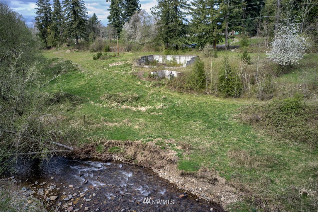 27802 Johns Road East Buckley, WA 98321 - Photo 9 of 25 Gallery Image 9