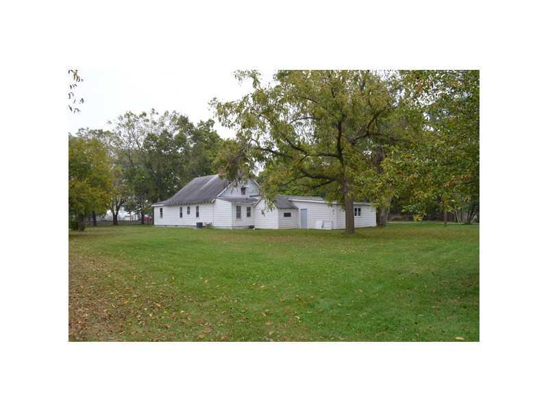 5170 Jonesville Road Columbus, IN 47201 - Photo 16 of 24 Gallery Image 16