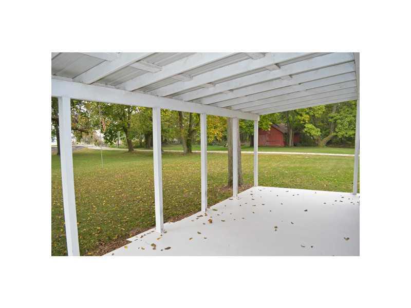 5170 Jonesville Road Columbus, IN 47201 - Photo 9 of 24 Gallery Image 9