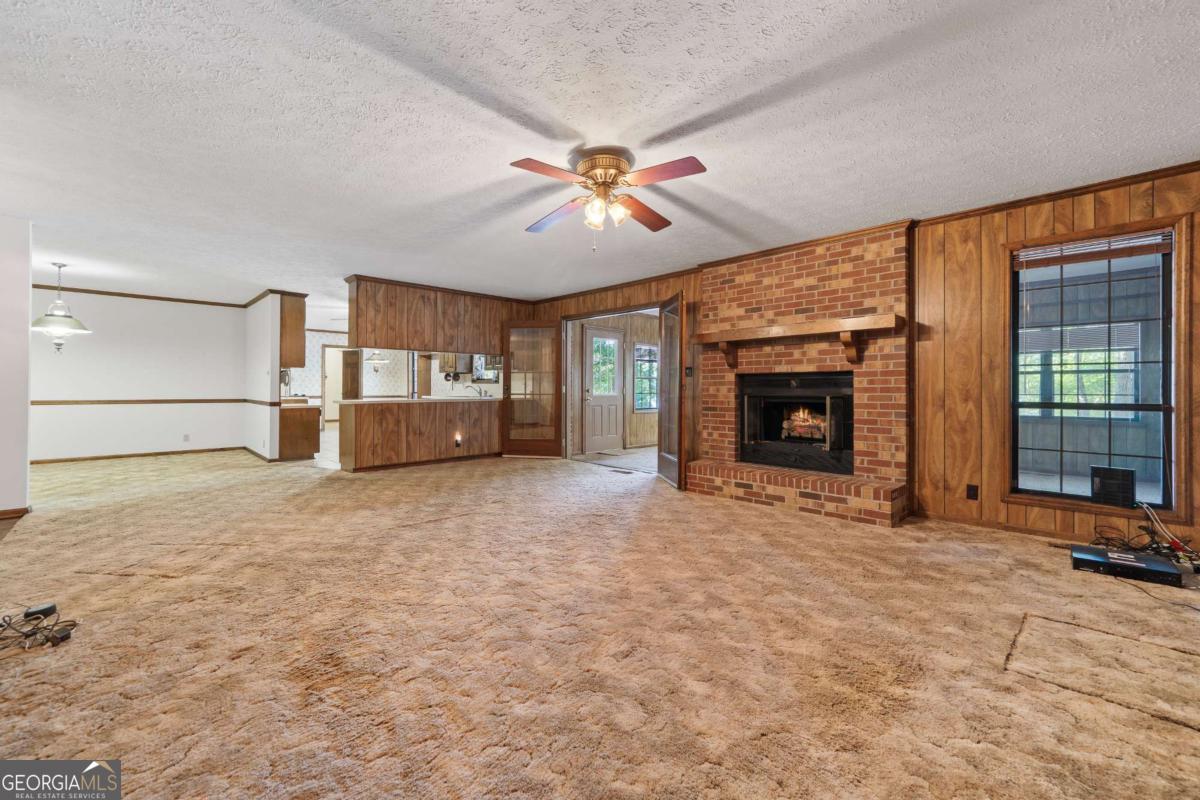 188 South Steel Bridge Road Eatonton, GA 31024 - Photo 4 of 52