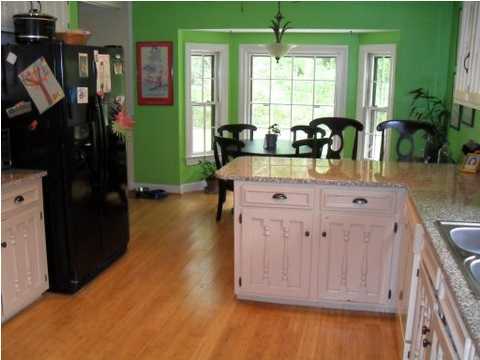 995 Harbortowne Road Charleston, SC 29412 - Photo 2 of 4 Additional Photo