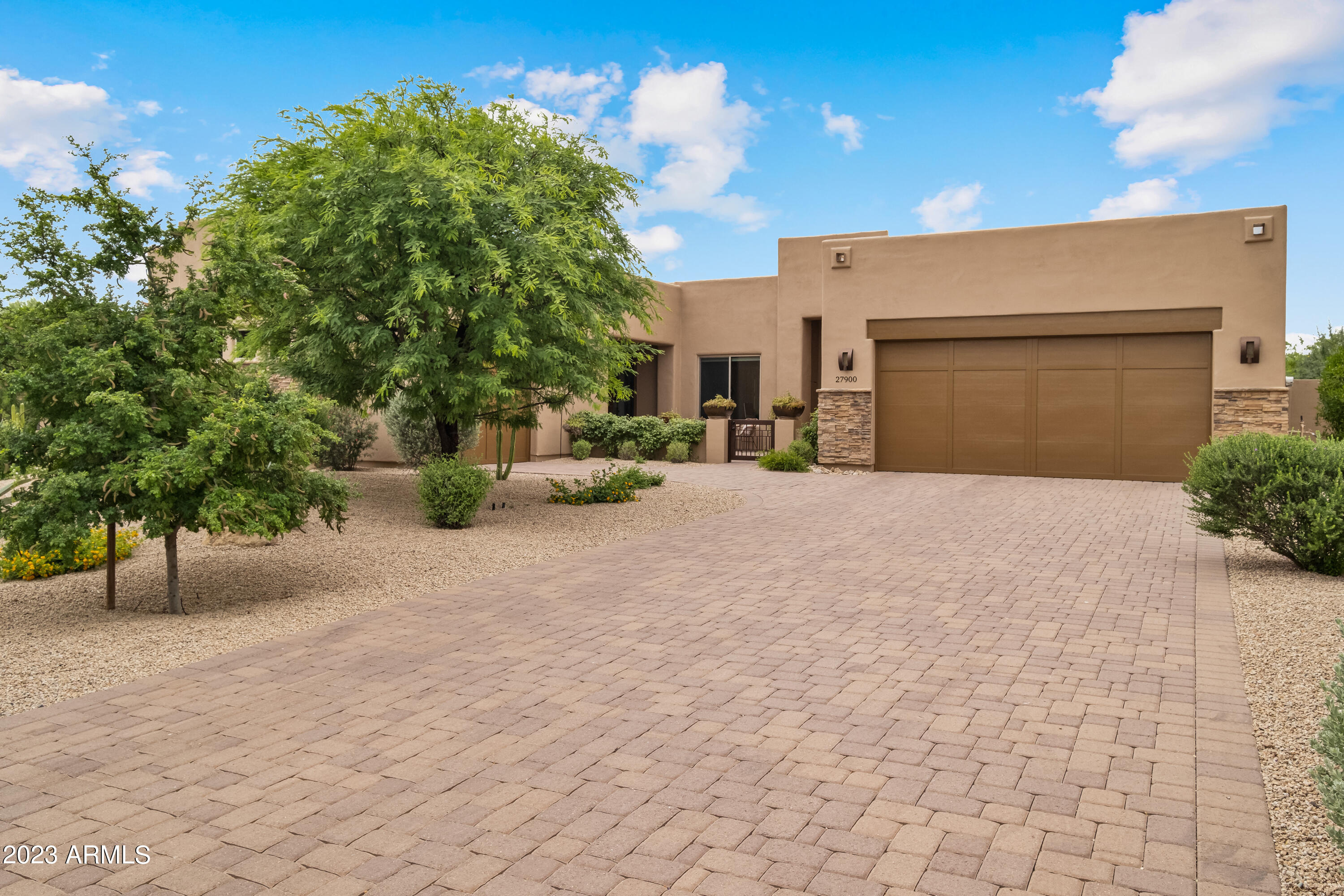 27900 Tranquilo Way Rio Verde, AZ 85263 - Photo 3 of 38 Paved driveway