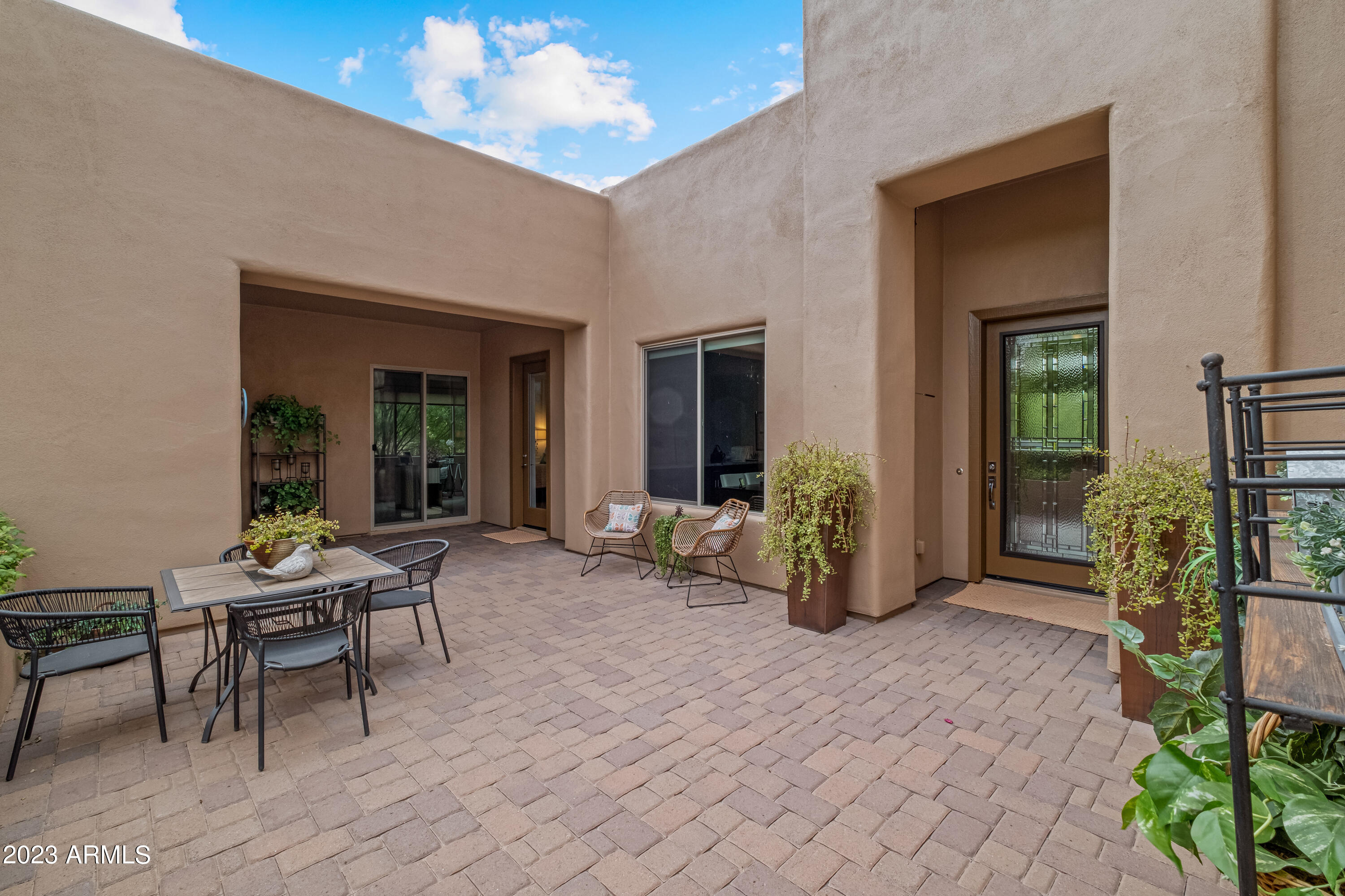 27900 Tranquilo Way Rio Verde, AZ 85263 - Photo 7 of 38 Paved courtyard