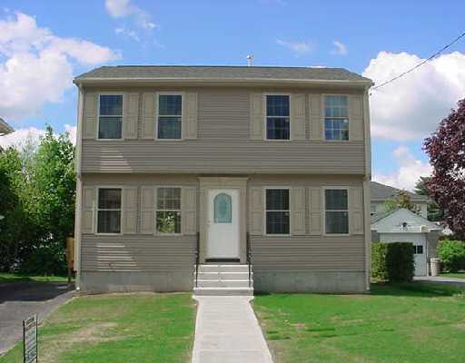 37 Crossway Road Cranston, RI 02910 - Photo 1 of 1 Exterior Front.