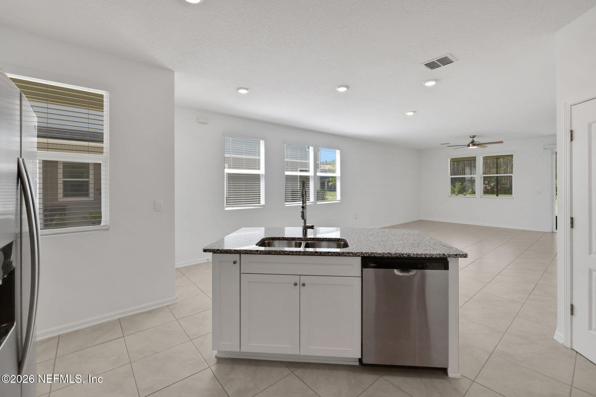 50 Redbud Road Palm Coast, FL 32137 - Photo 19 of 52 29-web-or-mls-036A5968