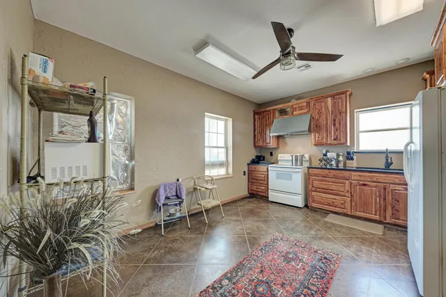 $490,000 | 1155 County Road 304, Oglesby, TX 76561