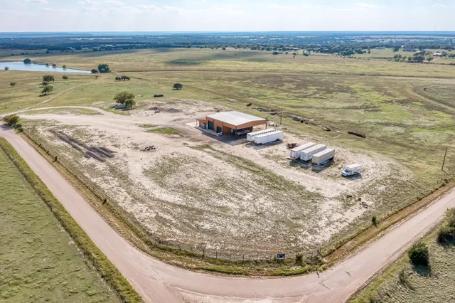 $490,000 | 1155 County Road 304, Oglesby, TX 76561