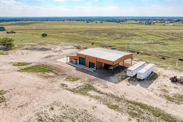 $490,000 | 1155 County Road 304, Oglesby, TX 76561