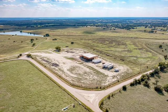 $490,000 | 1155 County Road 304, Oglesby, TX 76561