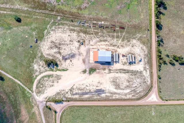 $490,000 | 1155 County Road 304, Oglesby, TX 76561