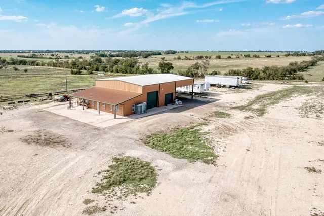 $490,000 | 1155 County Road 304, Oglesby, TX 76561