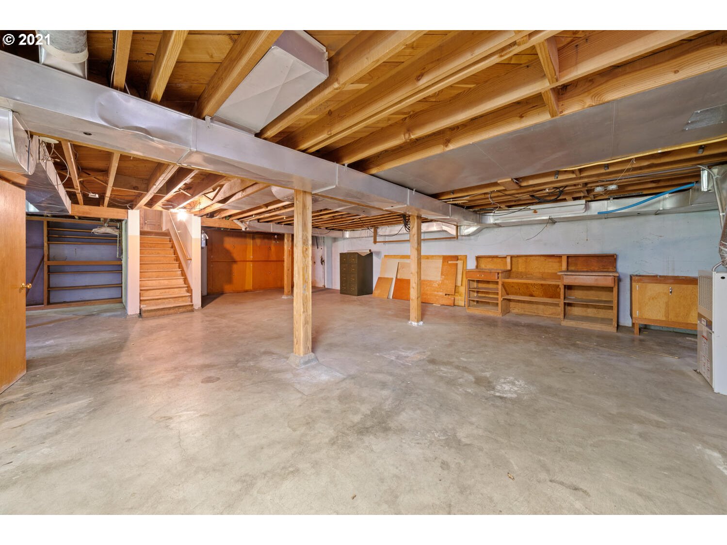 170 Southwest Birdshill Road Portland, OR 97219 - Photo 22 of 32 Gallery Image 22