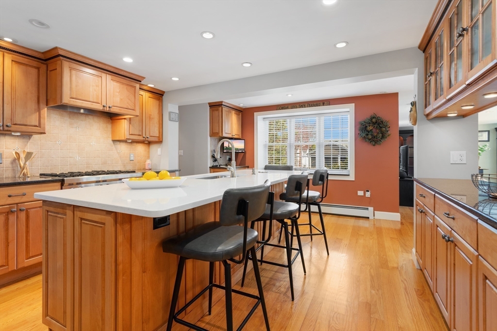 108 Pine Ridge Road Reading, MA 01867 - Photo 11 of 37