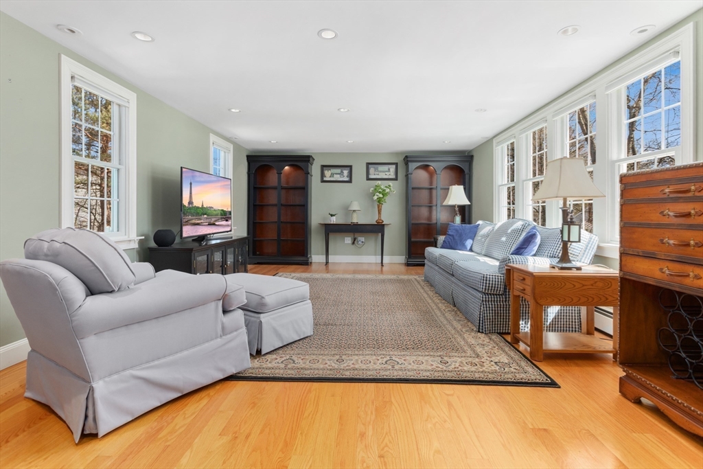 108 Pine Ridge Road Reading, MA 01867 - Photo 15 of 37